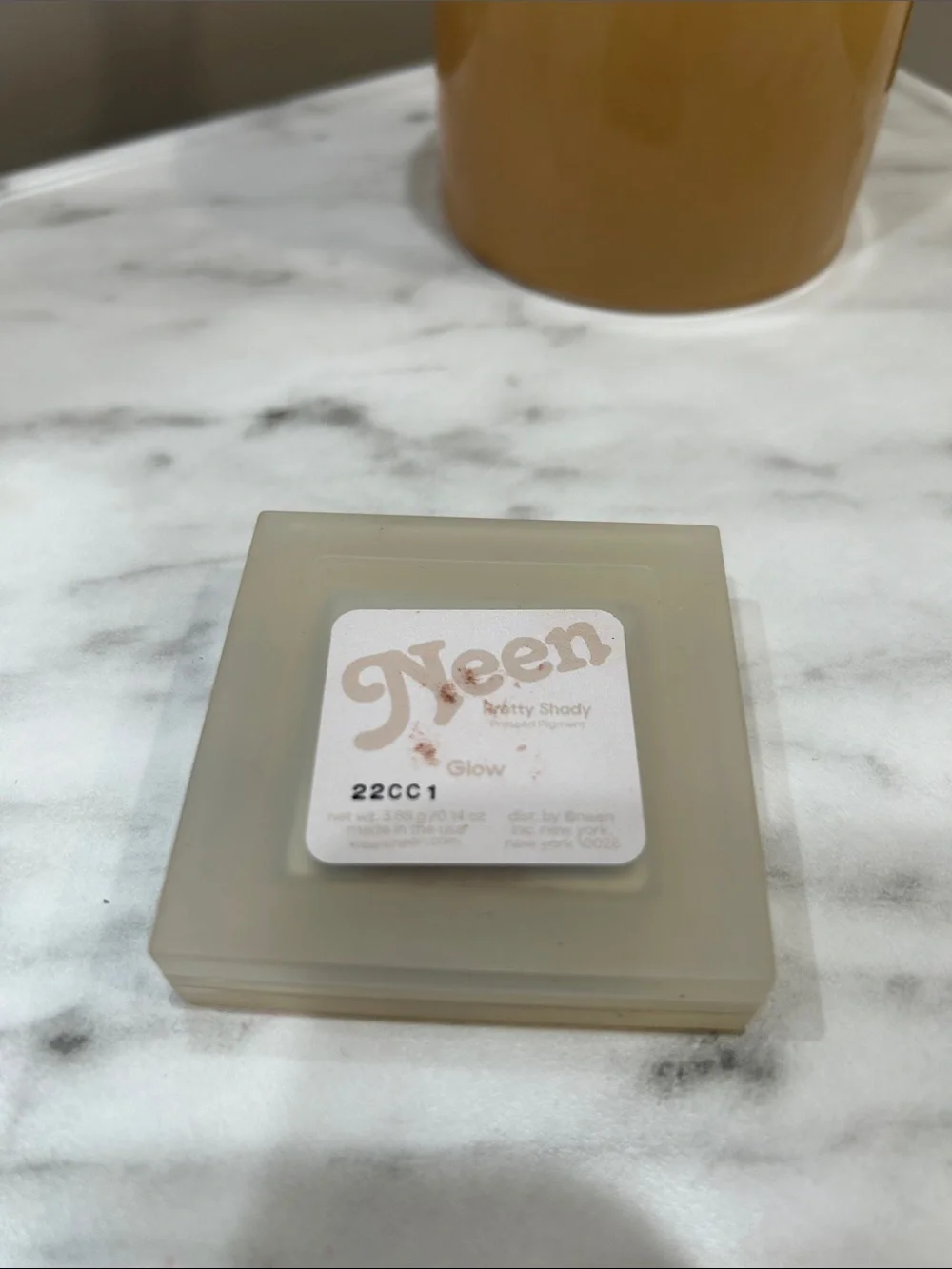 Neen Eyeshadow in Glow